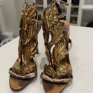 Giuseppe Zanotti bronze Colin’s Wings Sandals